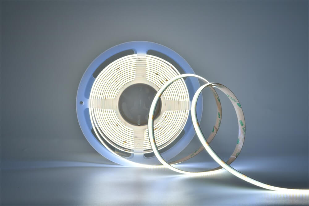 吊顶灯带.JPG 吊顶灯带.JPG