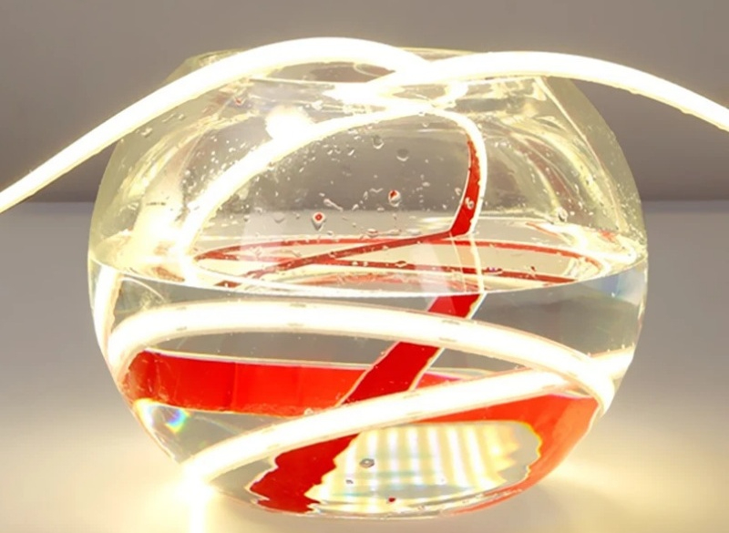 cob防水灯带 cob防水灯带